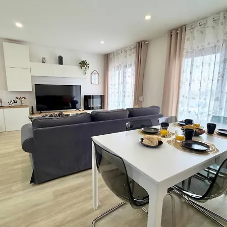 The Modern Cocoon - Novo De 2 Quartos Appartement